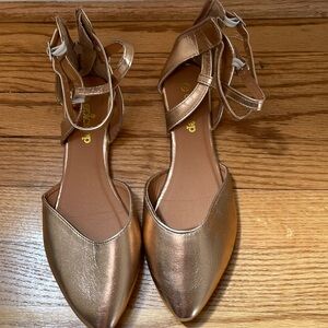 Bronze closed toe dressy sandals